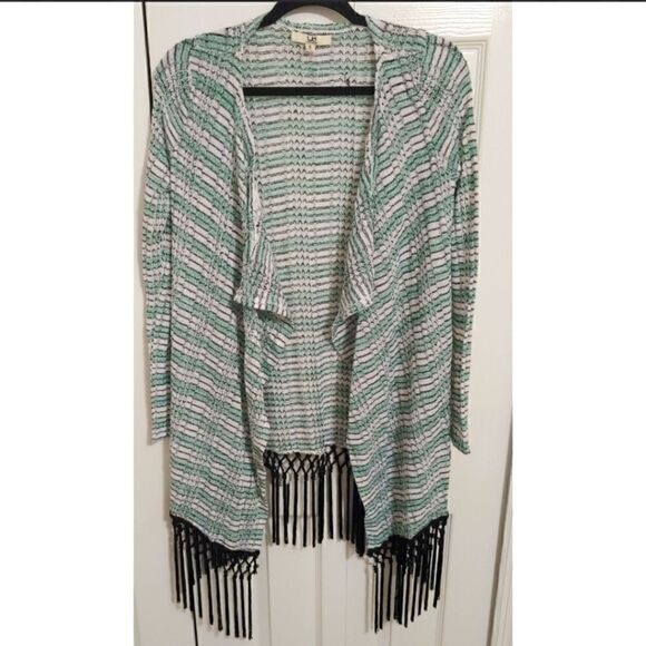 Women's Cardigan with Fringe Bottom by Ya Los Angeles EUC Size Small - Picture 1 of 8
